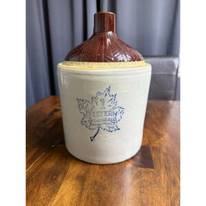 Western 1 gallon crock maple leaf stamp exc stoneware